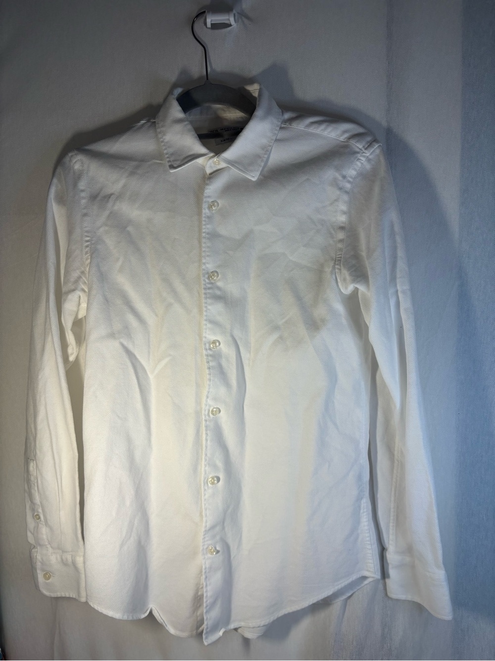 Zara Men's White Button-Down Shirt - Slim Fit size M